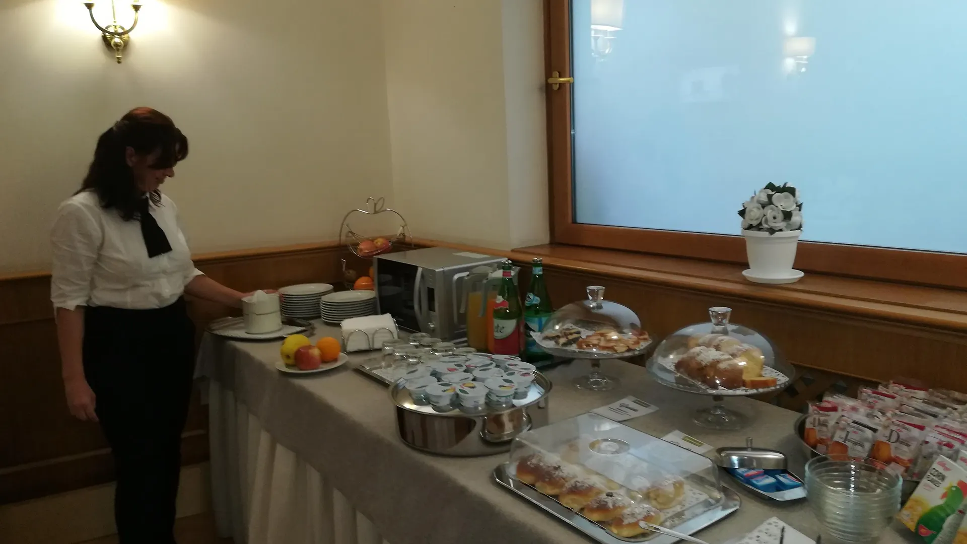 Hotel Leopardi Naples