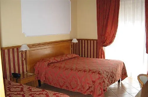 ***  Hotel Leopardi Naples Italie