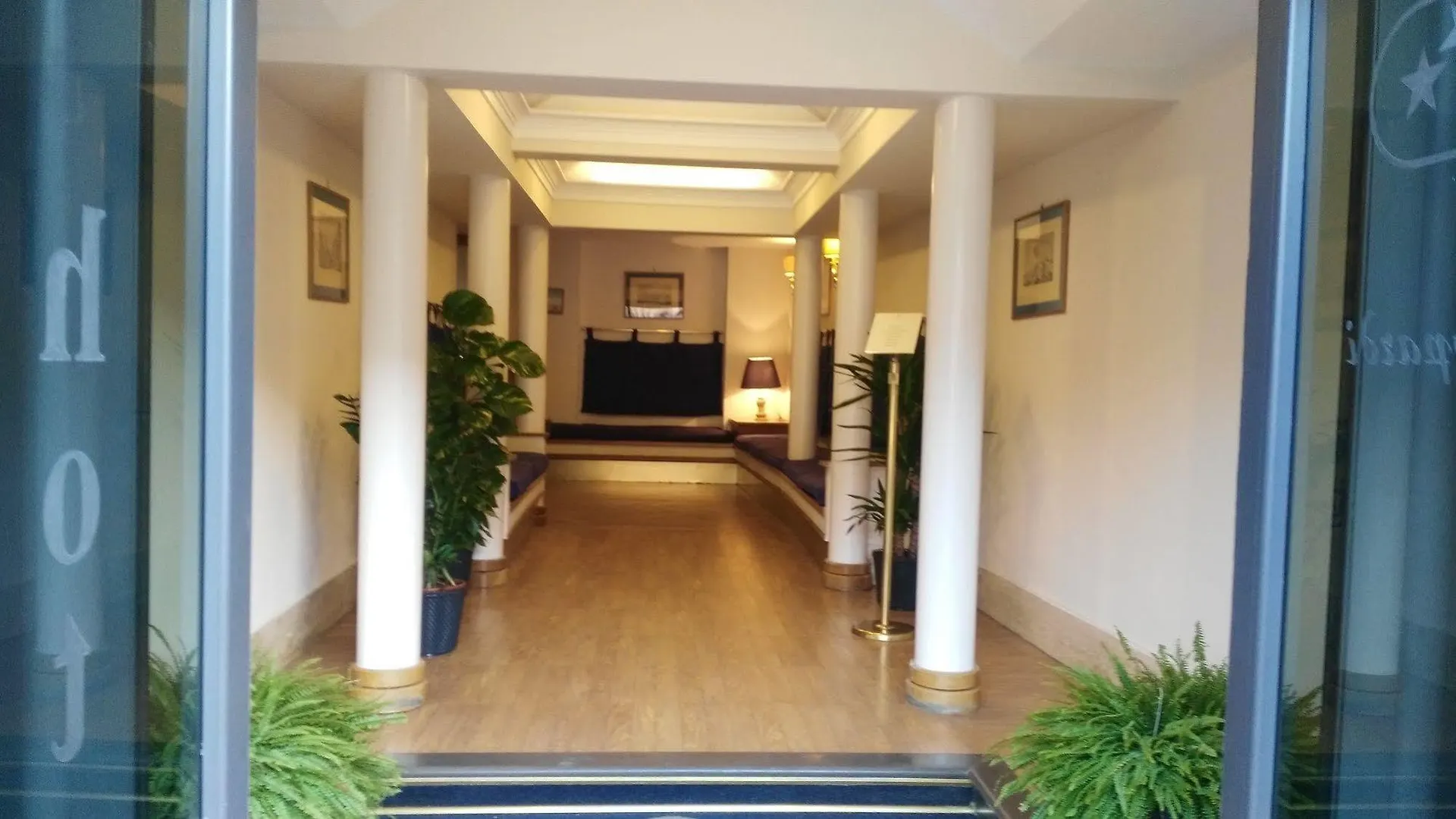 Hotel Leopardi Naples